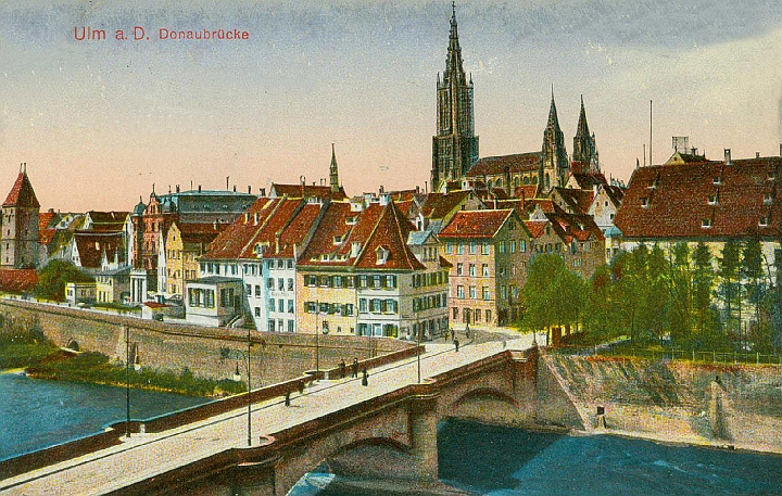 ulm017.jpg - Die Donaubrücke mit Stadtmauer und Metzgerturm.